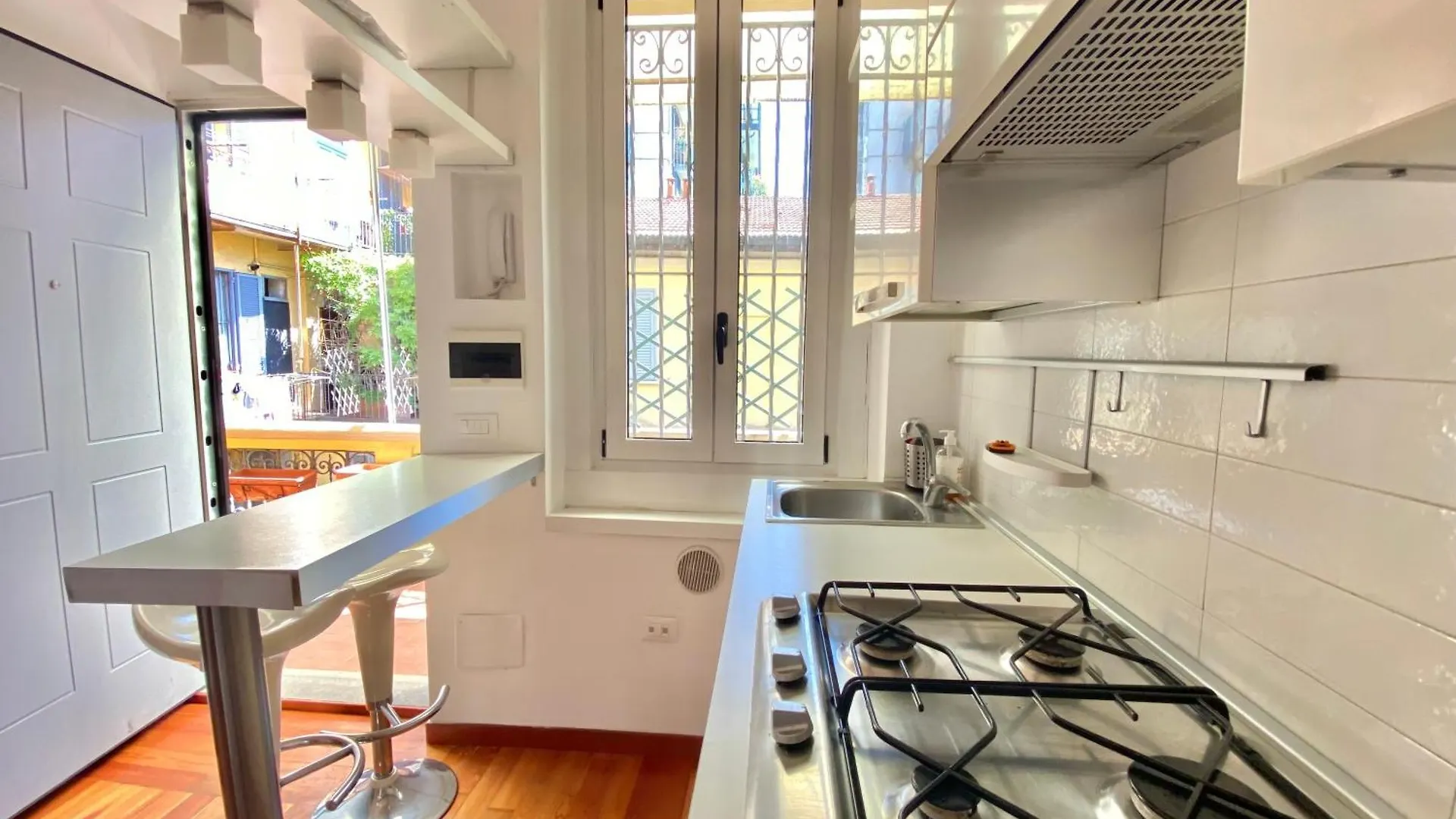 In Coorte Di Prestigio Salutati Apartment Milan