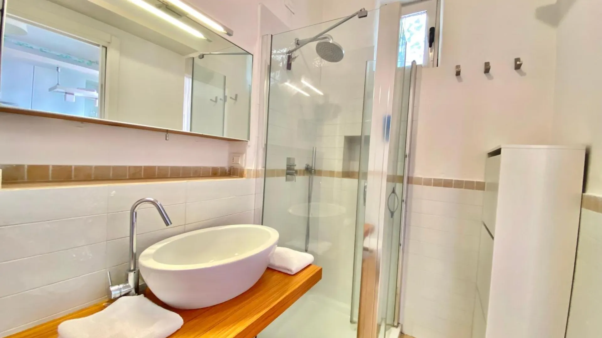 In Coorte Di Prestigio Salutati Apartment Milan