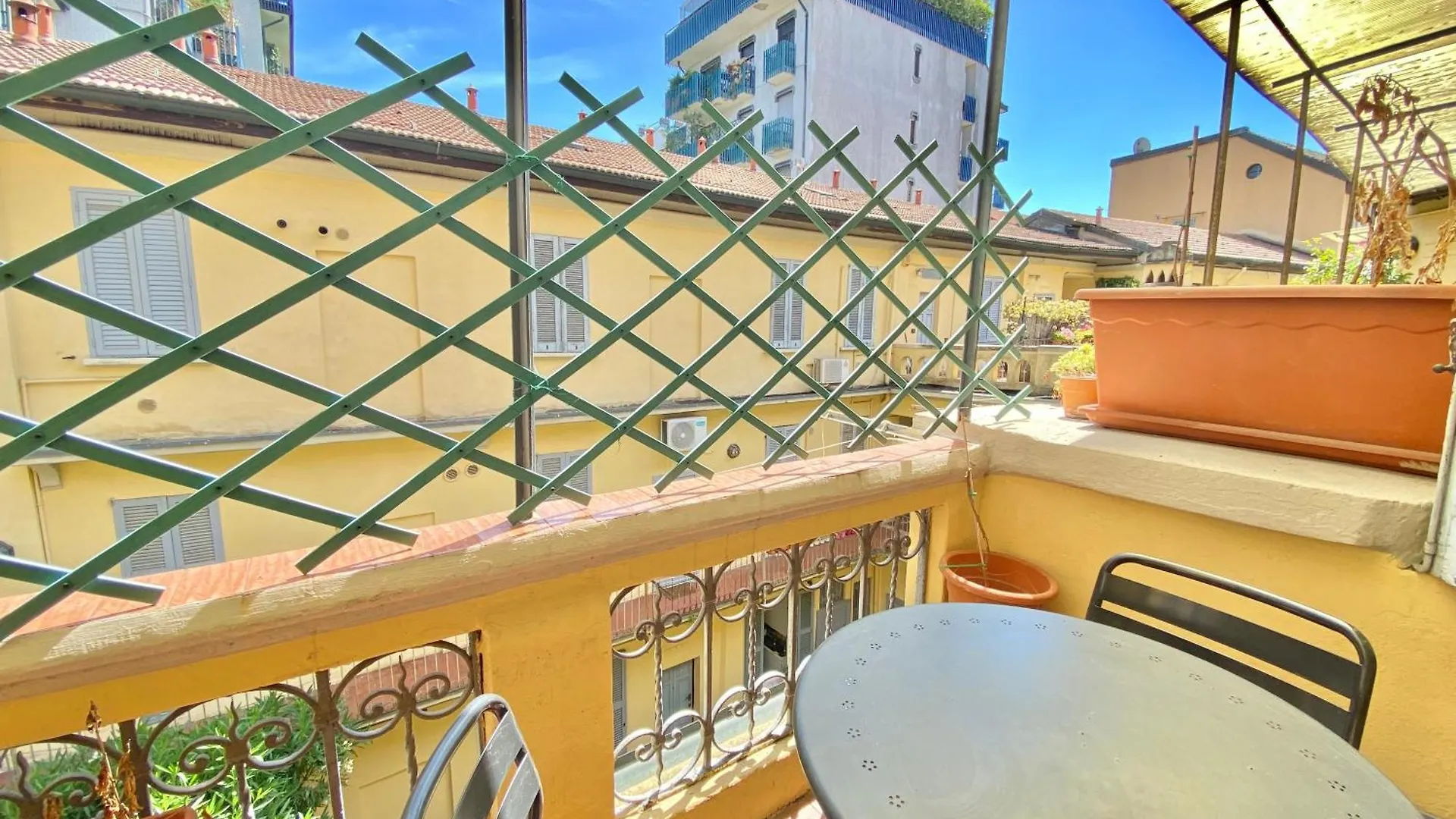 In Coorte Di Prestigio Salutati Apartment Milan Italy